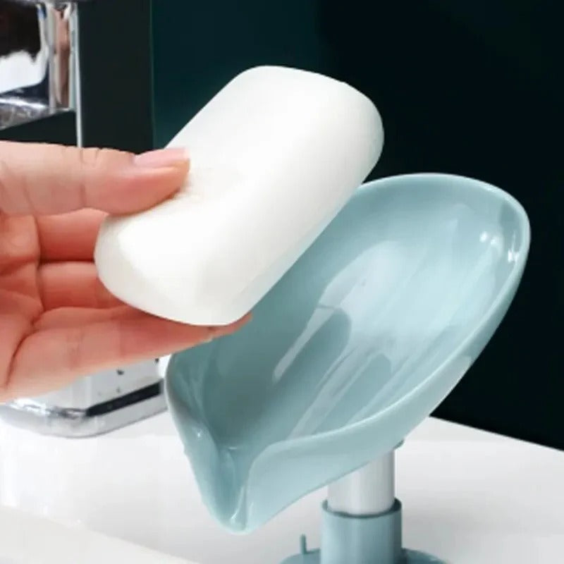 Leaf-Shape Self-Draining Soap Holder – Decorative Hydraulic Soap Dish