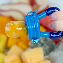 Silicone baby fruit feeder pacifier for safe fruit feeding and teething babies